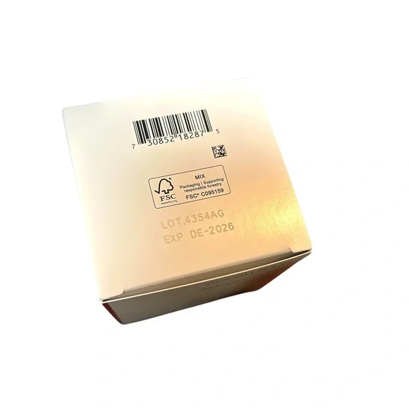 Shiseido Essential Energy Hydrating Day Cream SPF 20 w/ Hyaluronic Acid - Picture 7 of 8